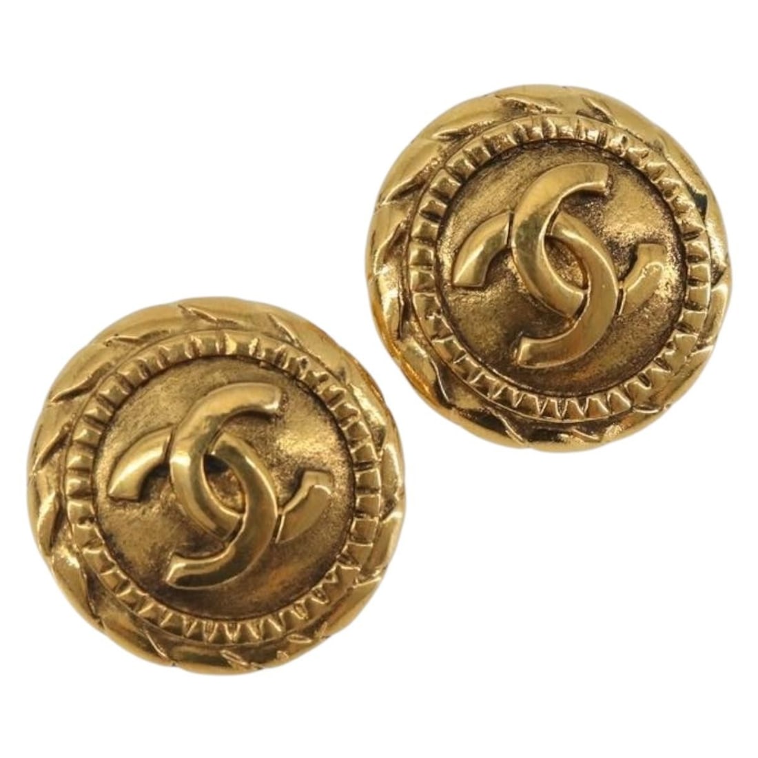 CHANEL Coco Mark Gold Tone Metal Earring with Box: CHANEL Coco Mark Gold Tone Metal Earring with Box Chanel Coco Mark earrings in gold tone metal, made in France. The item comes with the box and is described as rank B with reasonable wear and tear. Co