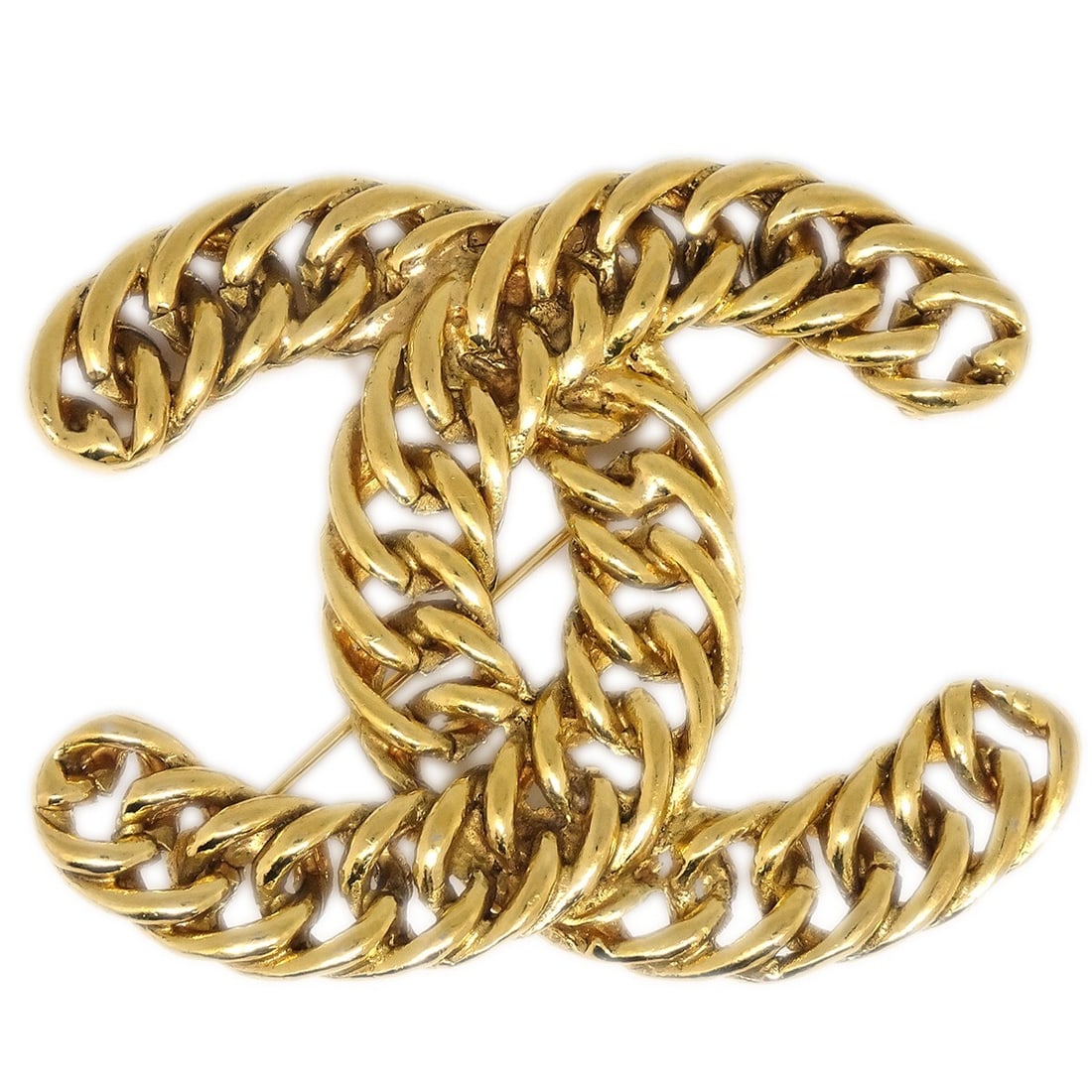 Chanel CC Logo Gold Plated Brooch Pin with Box: Chanel CC Logo Gold Plated Brooch Pin with Box Chanel CC brooch pin in a gold finish with a logo theme and interlocking CC design. The piece is described as being in good condition and comes with a bo