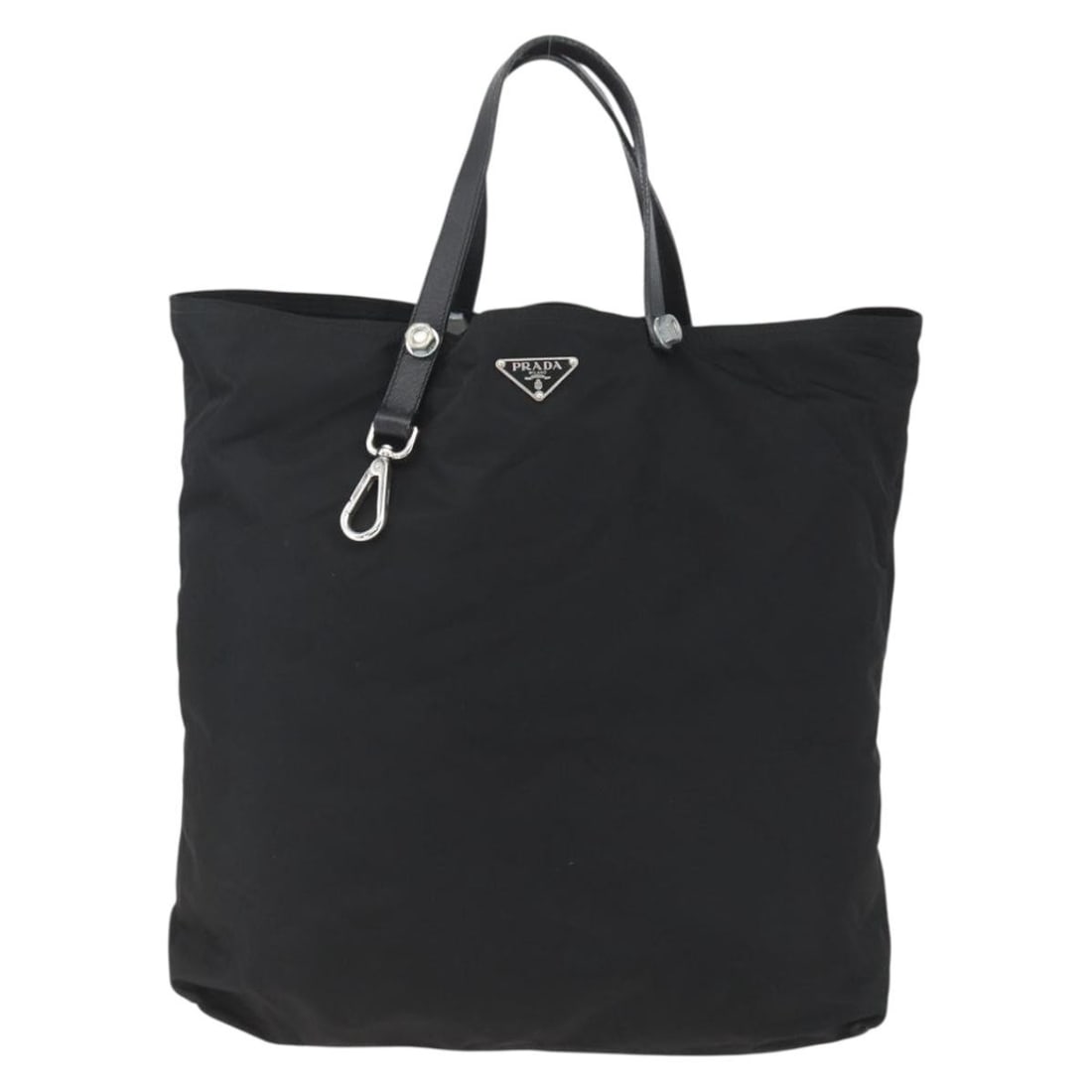 Prada Tessuto Black Nylon Vintage Tote Bag 33cm Italy: Prada Tessuto Black Nylon Vintage Tote Bag 33cm Italy This Prada Vintage Tote is crafted from black nylon and designed for women. Featuring a spacious interior, it is made in Italy and offers both pra