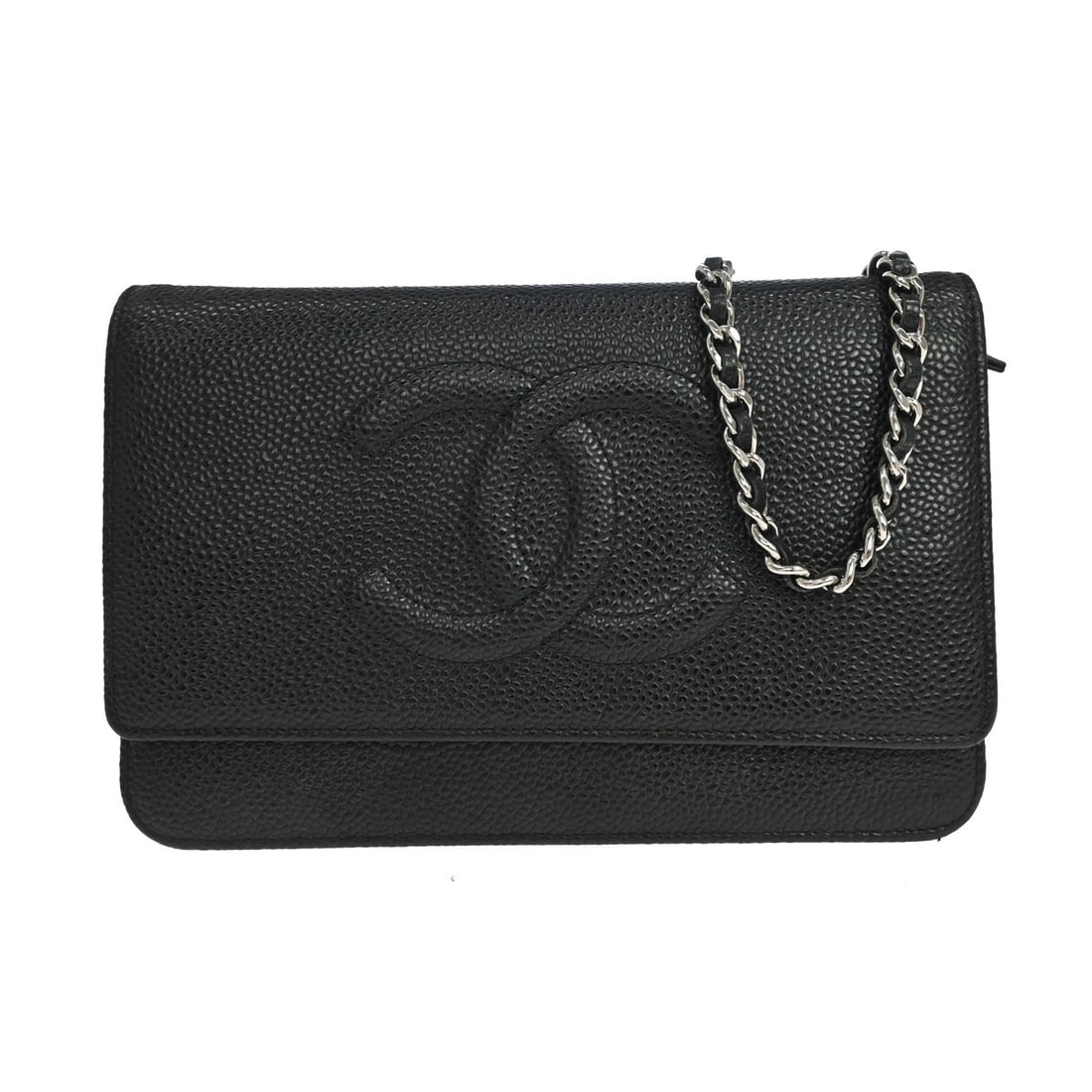 Chanel Timeless Wallet on Chain Black Caviar Leather: Chanel Timeless Wallet on Chain Black Caviar Leather Chanel Timeless Wallet on Chain in black leather. This women's bag is made in France and is presented in very good condition, with light scratching