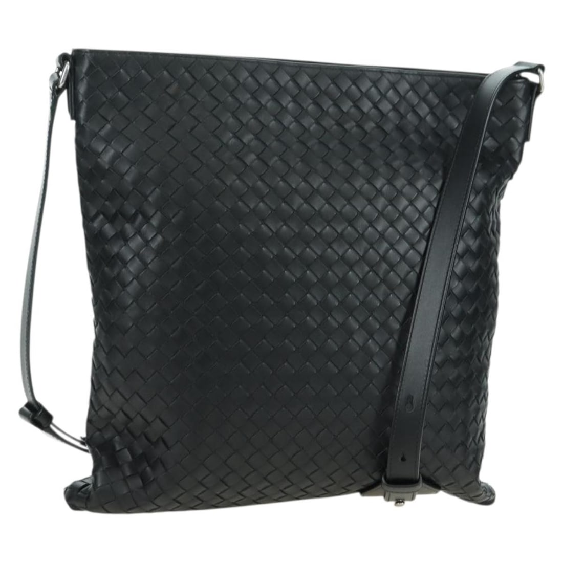 Bottega Veneta Intrecciato Black Silver Leather Shoulder Bag Italy: Bottega Veneta Intrecciato Black Silver Leather Shoulder Bag Italy This Bottega Veneta Intrecciato shoulder bag is crafted from black and silver leather, offering a sophisticated and timeless design. 