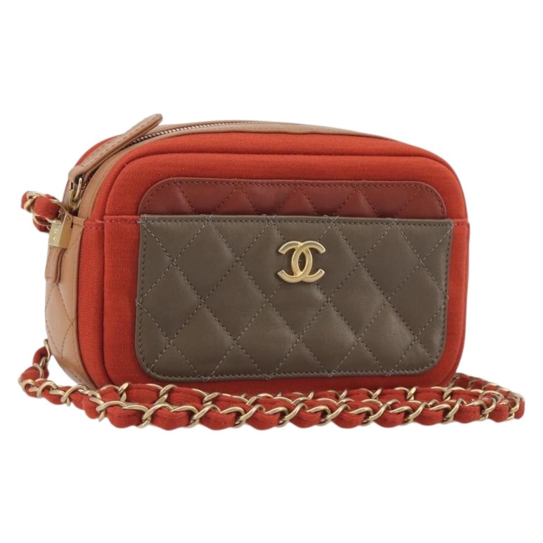 CHANEL Matelasse Lamb Skin Shoulder Bag Orange with Chain Strap: CHANEL Matelasse Lamb Skin Shoulder Bag Orange with Chain Strap Chanel Matelasse chain shoulder bag in orange lamb skin with gold-tone CC detailing. Includes the guarantee card. Made in Italy. Conditi