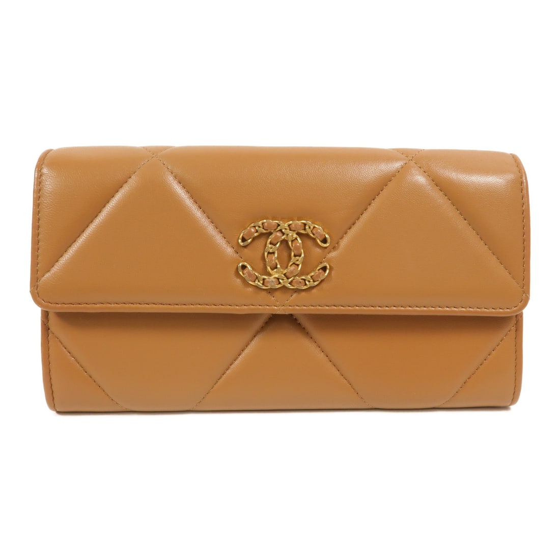 CHANEL AP0955 C19 Bifold Wallet Camel Brown Lambskin CC GHW: CHANEL AP0955 C19 Bifold Wallet Camel Brown Lambskin CC GHW CHANEL C19 long wallet in lambskin leather with CC design and bifold construction. This women's wallet features a brown and camel color comb