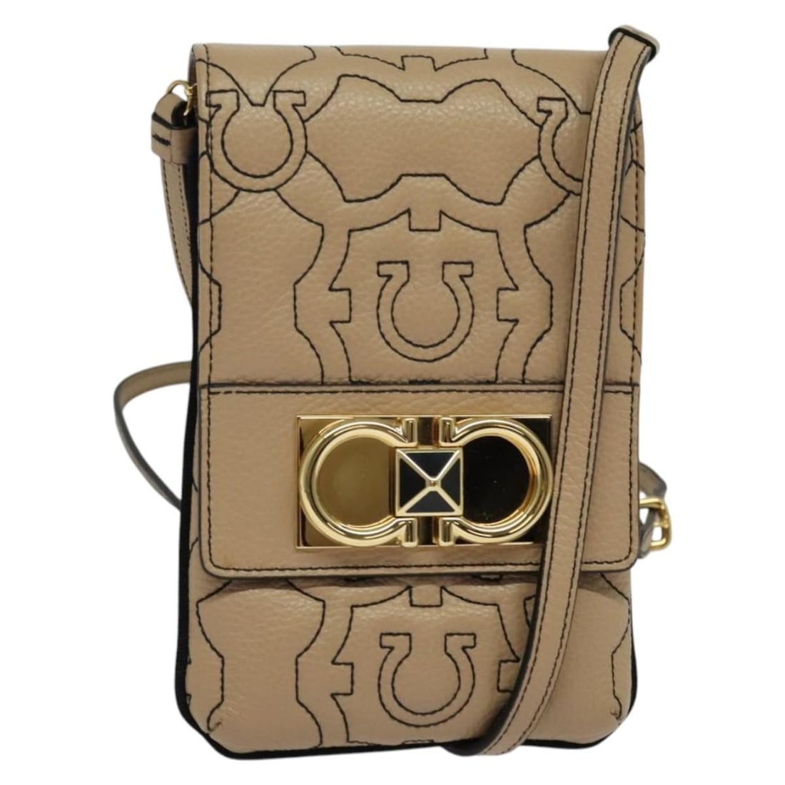 Leather Shoulder Bag Salvatore Ferragamo Gancini Beige Gold: Leather Shoulder Bag Salvatore Ferragamo Gancini Beige Gold Salvatore Ferragamo Gancini shoulder bag in beige and gold leather, made in Italy. It comes with a dust bag and is described as being in exc