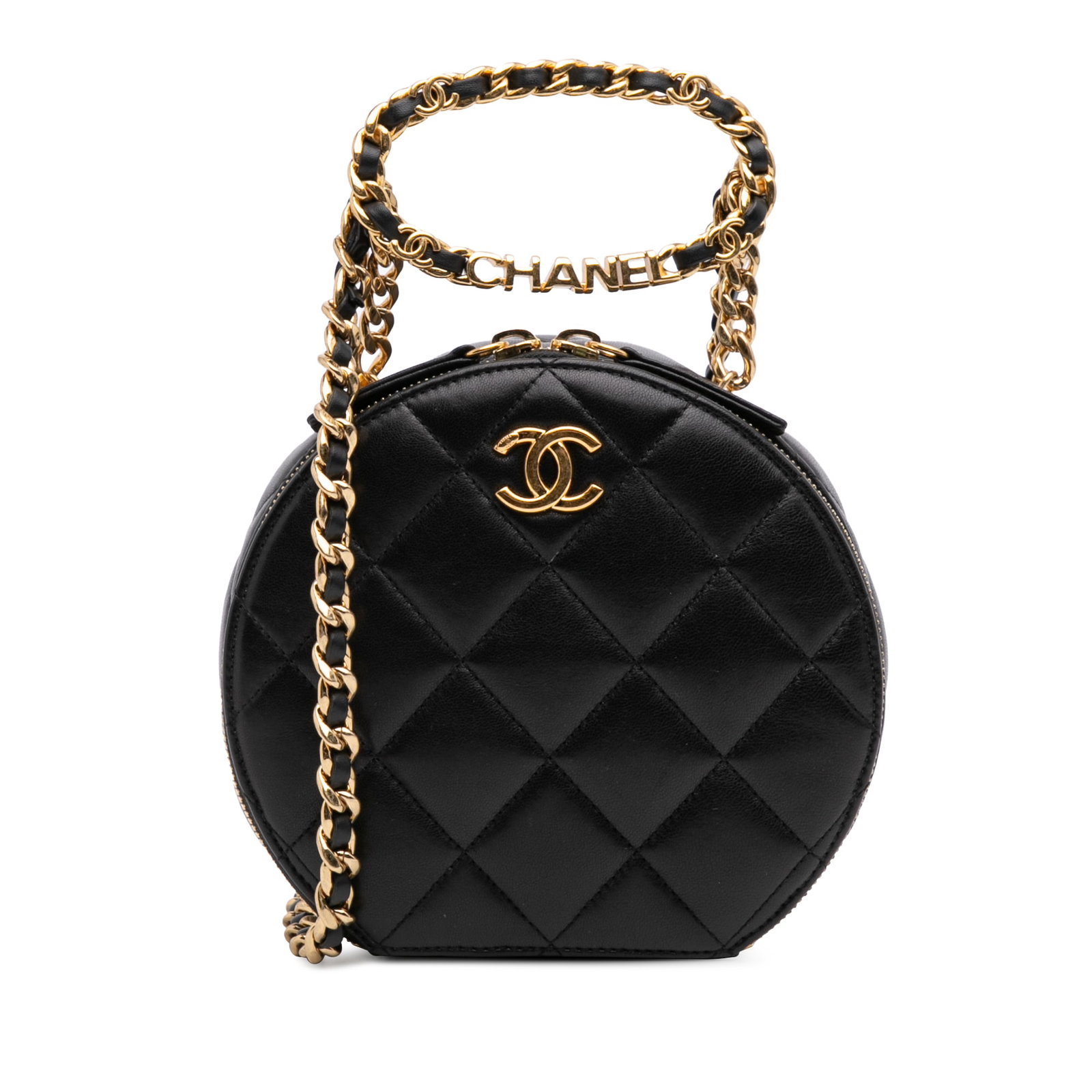 Chanel Black Quilted Lambskin Oval Logo Chain Clutch Bag: Chanel Black Quilted Lambskin Oval Logo Chain Clutch Bag This elegant Chanel round clutch is crafted from luxurious quilted lambskin leather in a sophisticated black hue. It features a distinctive lea