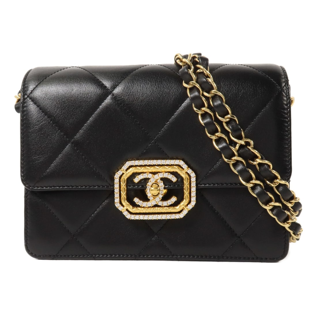 CHANEL AS3720 Mini Flap Shoulder Bag Black Lambskin Octagonal Buckle: CHANEL AS3720 Mini Flap Shoulder Bag Black Lambskin Octagonal Buckle Mini flap chain shoulder bag in black lambskin with a CC octagonal buckle design and turn-lock closure. The interior includes one o