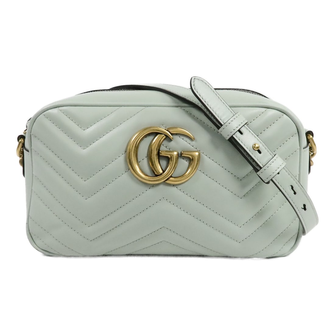 GUCCI GG Marmont 447632 green calfskin shoulder bag: GUCCI GG Marmont 447632 green calfskin shoulder bag Gucci GG Marmont shoulder bag in green calfskin leather. This women's bag features a shoulder strap, an interior open pocket, and shows reasonable w