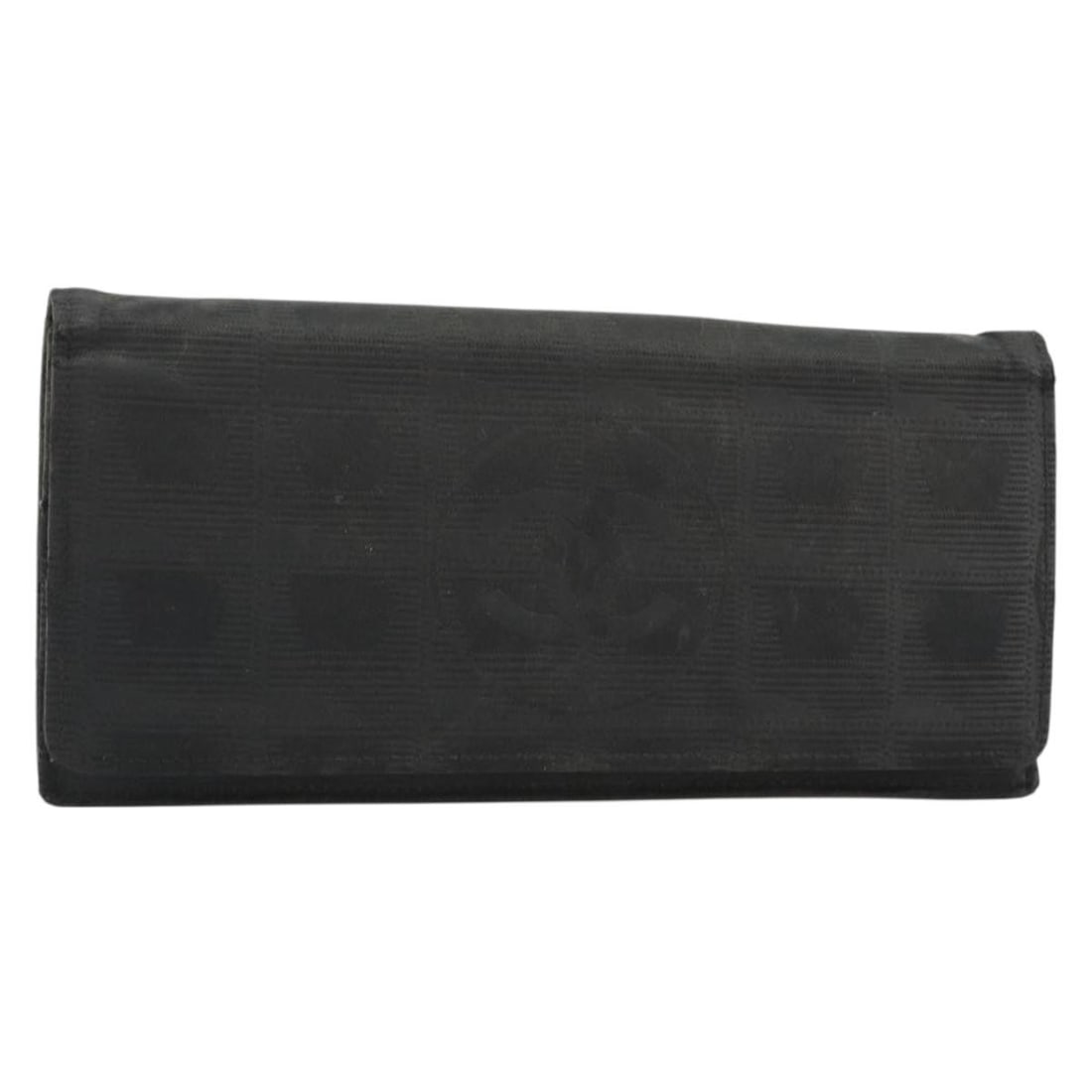 CHANEL New Travel Line Nylon Long Wallet Black Silver: CHANEL New Travel Line Nylon Long Wallet Black Silver CHANEL New Travel Line long wallet in black nylon with silver-tone details. Made in France, this women's wallet measures approximately 19 cm wide,