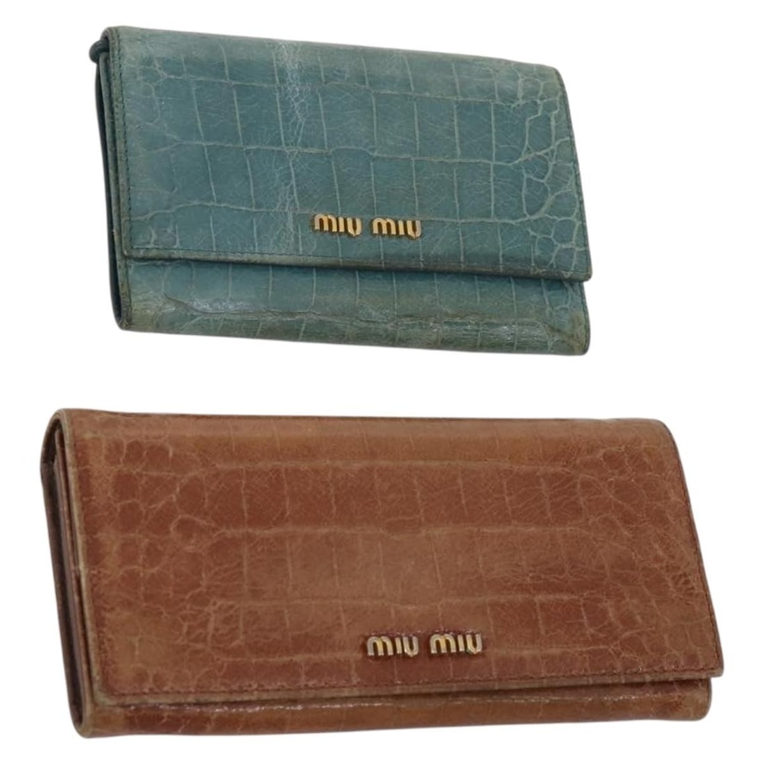 Set of 2 Leather Miu Miu Wallets in Brown and Green (1 of 17)
