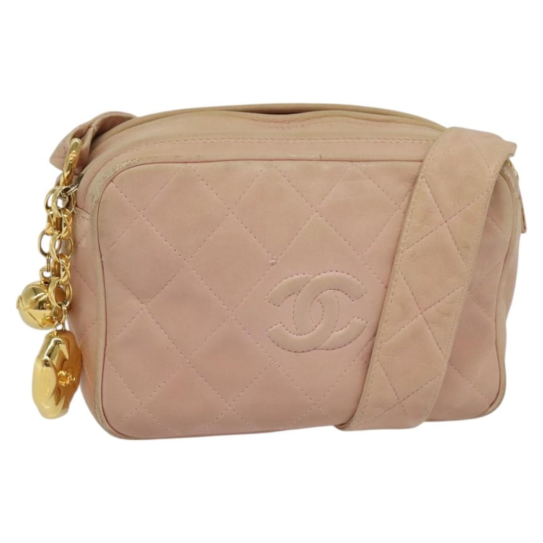 CHANEL CC Pink Lamb Skin Shoulder Bag: CHANEL CC Pink Lamb Skin Shoulder Bag CHANEL Matelasse shoulder bag in pink lamb skin, made in Italy. This women's shoulder bag features a compact silhouette with an approximate size of W 18 cm x H 12