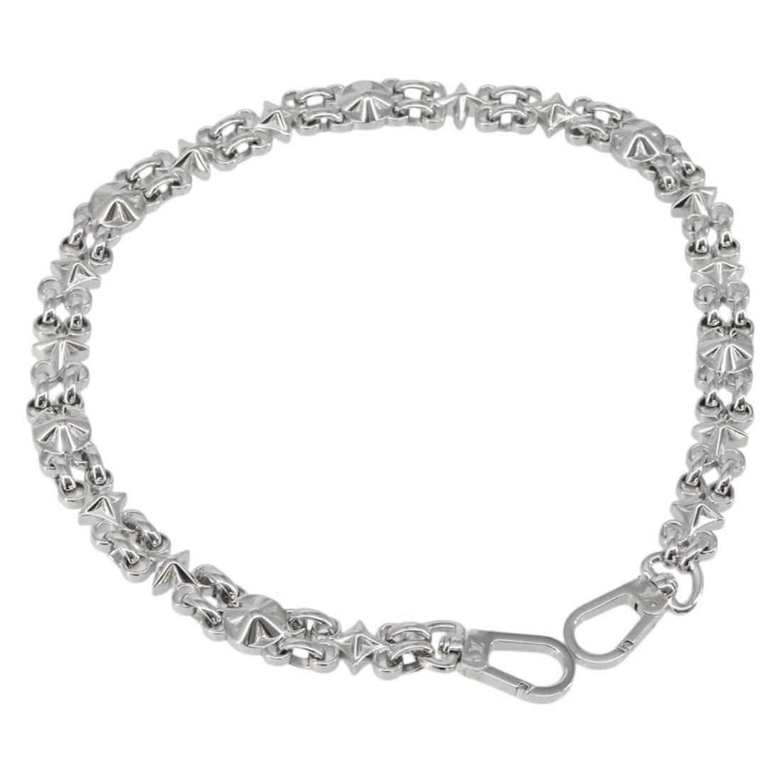 Louis Vuitton metal chain shoulder strap 23.6 in silver: Louis Vuitton metal chain shoulder strap 23.6 in silver Authentic Louis Vuitton chain shoulder strap in silver-tone metal. This women's shoulder strap is presented in pristine condition with an excell