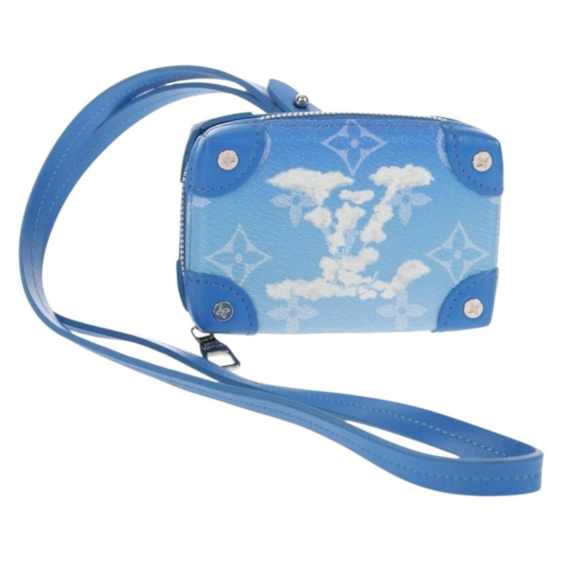 Louis Vuitton M45440 Clouds Soft Trunk Wallet Blue Monogram Canvas: Louis Vuitton M45440 Clouds Soft Trunk Wallet Blue Monogram Canvas Louis Vuitton Clouds Soft Trunk Wallet in blue Monogram Canvas, made in France. This wallet comes with a dust bag and item box. Condi