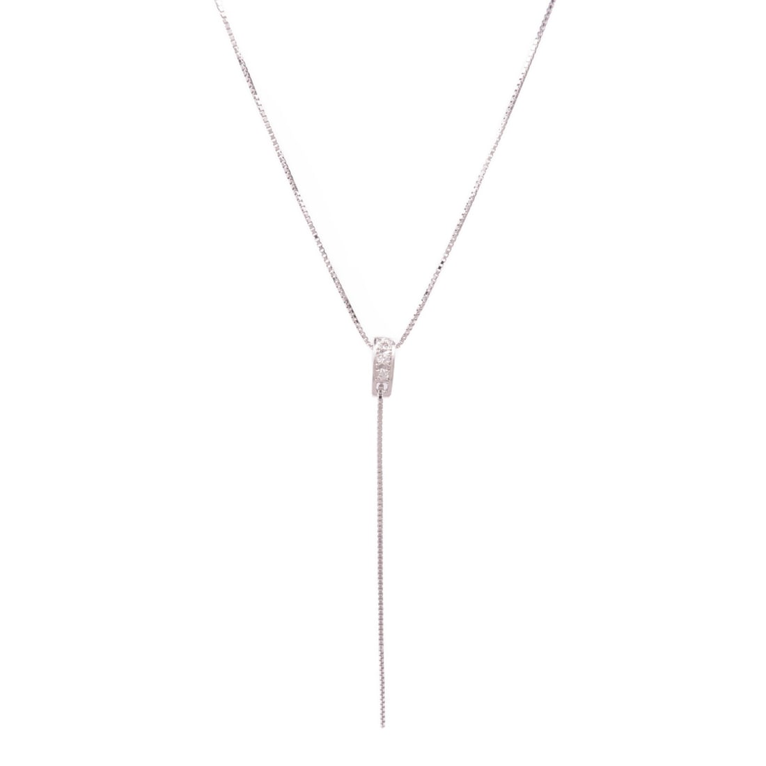18K White Gold Diamond Necklace for Women: 18K White Gold Diamond Necklace for Women A women's necklace from JEWELRY made of K18WG white gold with diamond accents. The piece is described as clear in color and is in very good AB condition. It h
