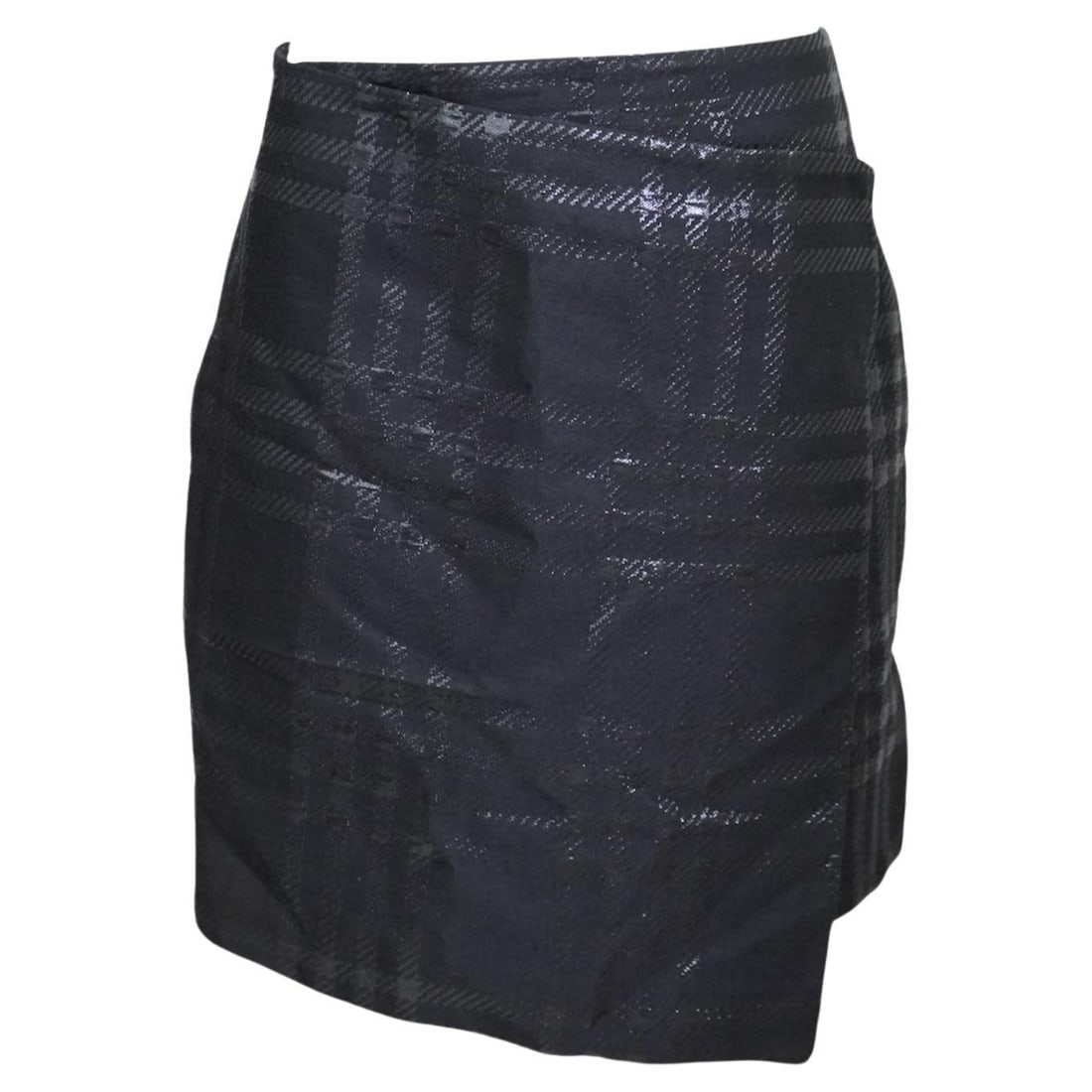 Jill Sander Plaid Asymmetrical Wrap Skirt Size 38 Black: Jill Sander Plaid Asymmetrical Wrap Skirt Size 38 Black Black plaid wrap asymmetrical skirt by Jill Sander in marked size 38. The skirt has a length of 18.5 in and a waist of 28 in. Condition: Excelle
