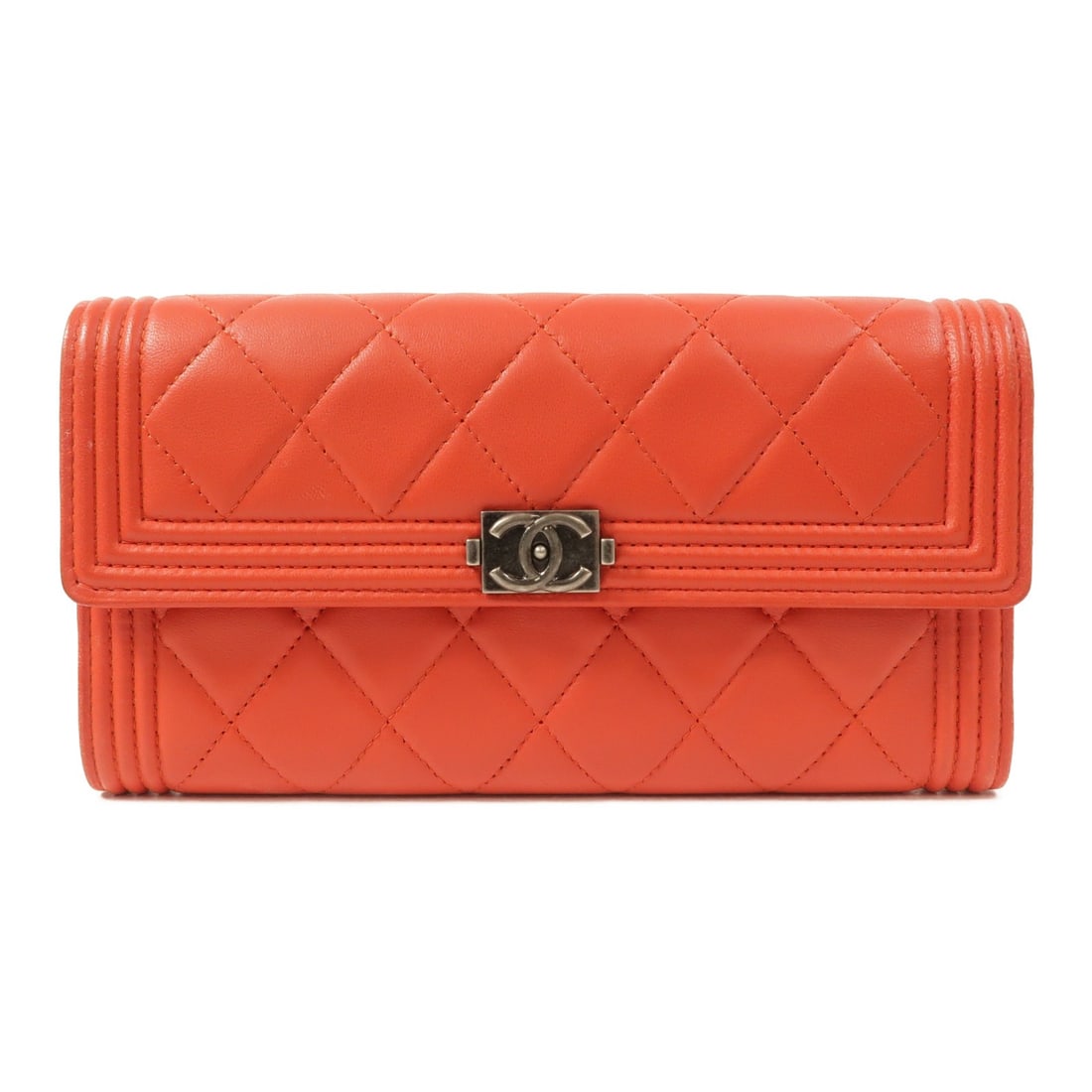 CHANEL Boy Long Wallet Red Lambskin CC Silver Tone Hardware: CHANEL Boy Long Wallet Red Lambskin CC Silver Tone Hardware Chanel Boy long wallet in red lambskin leather with a bifold design and CC SHW styling. Designed for women, this wallet features a practical