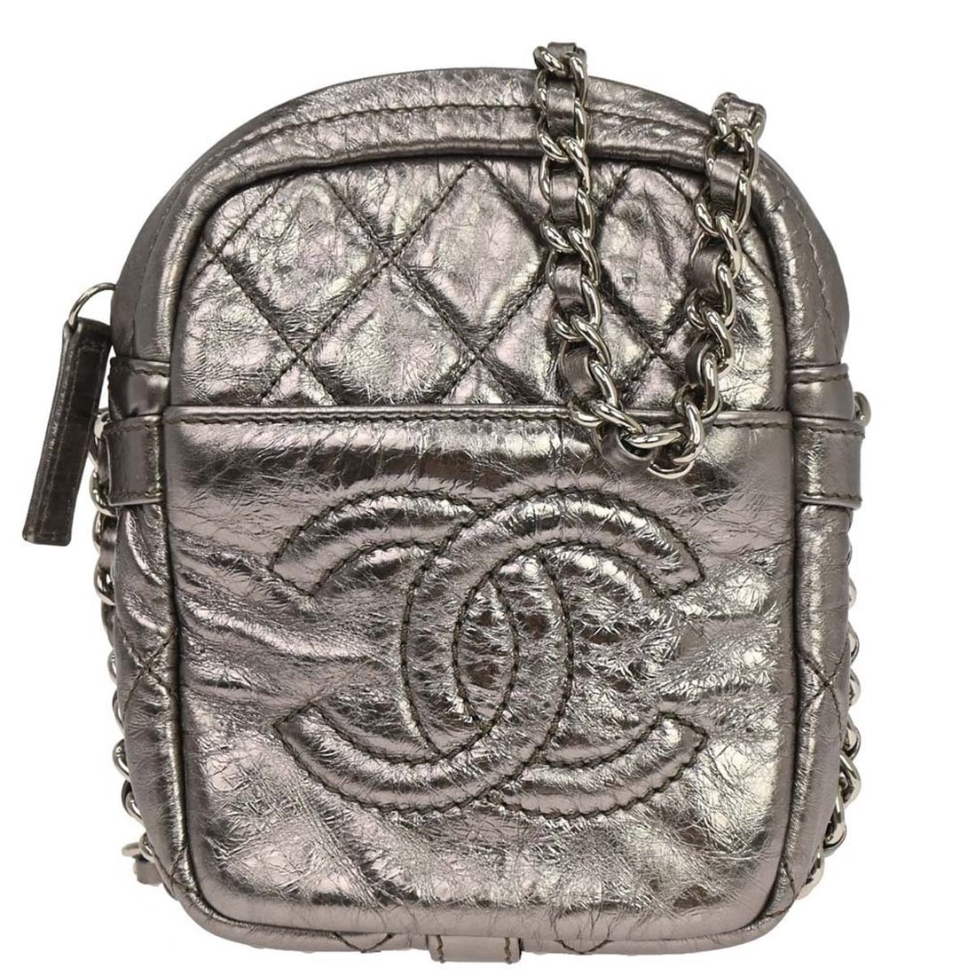 CHANEL Chain Shoulder Mini Quilted Silver Leather Bag: CHANEL Chain Shoulder Mini Quilted Silver Leather Bag Chanel Silver Calfskin Chain Around Shoulder Bag in mini size, made in Italy. It features a zip closure, shoulder strap with chain strap detail, q