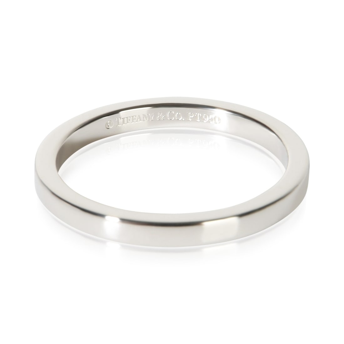Tiffany & Co. 2mm Flat Platinum Band Ring Size 5.75: Tiffany & Co. 2mm Flat Platinum Band Ring Size 5.75 Pre-owned Tiffany & Co. 2mm Flat band ring crafted in platinum. This women's band features a clean, classic design with no main stone or side stones