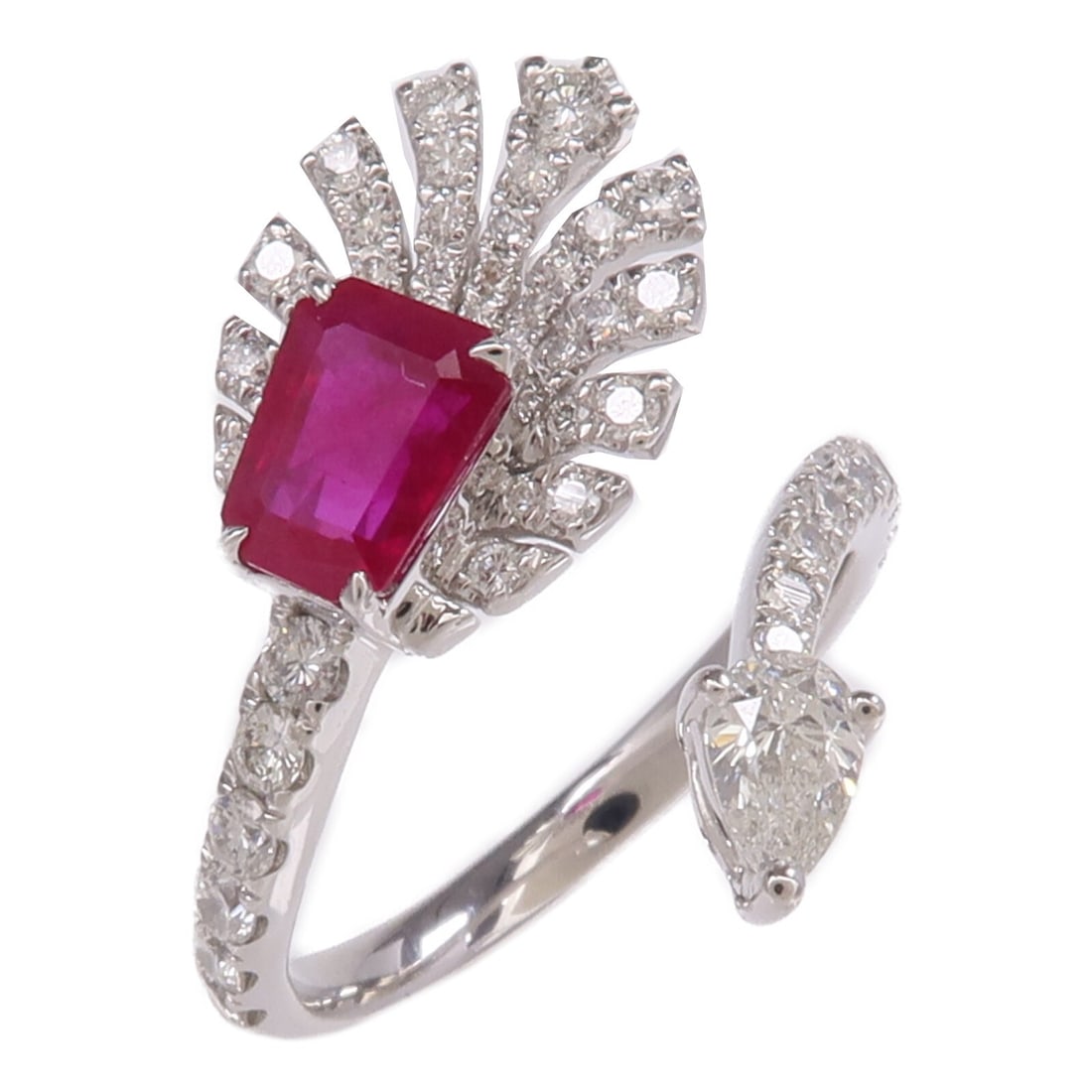 Pt950 Platinum Ruby Diamond Ring US 6.5 Women: Pt950 Platinum Ruby Diamond Ring US 6.5 Women A women's ring crafted in Pt950 platinum and set with ruby and diamond. The ring is size 6.5 and has a 2 mm (0.8") width. It is described as being in AB V