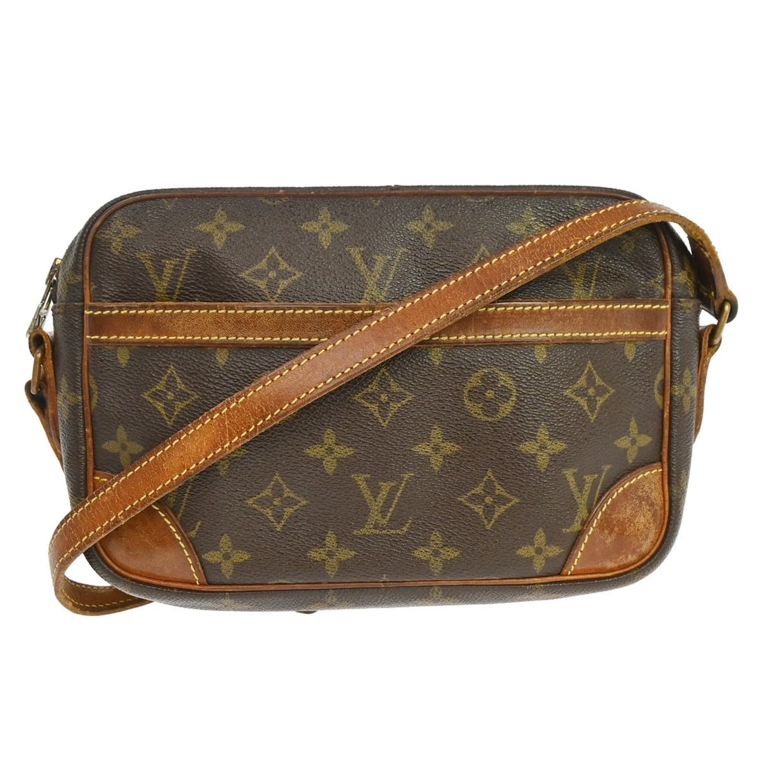 Louis Vuitton Trocadero 24 Monogram Crossbody Shoulder Bag M51276: Louis Vuitton Trocadero 24 Monogram Crossbody Shoulder Bag M51276 Vintage Louis Vuitton Trocadero 24 shoulder bag in brown Monogram canvas with leather trim and an adjustable crossbody strap. This zip