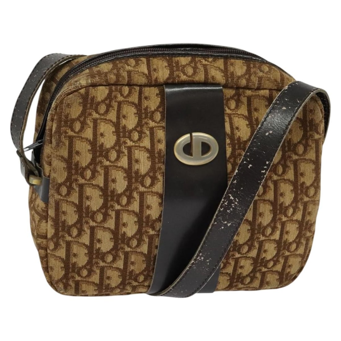 Brown Trotter Canvas Christian Dior Shoulder Bag for Women: Brown Trotter Canvas Christian Dior Shoulder Bag for Women This Christian Dior Trotter Canvas shoulder bag features the iconic monogram design in brown canvas. Made for women, it offers a classic shou