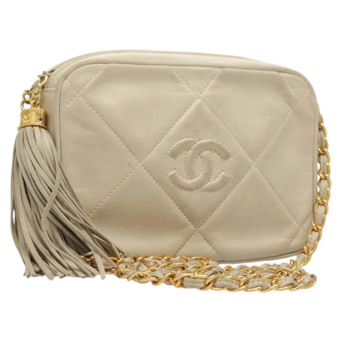 Chanel Matelasse CC Chain Shoulder Bag Beige Lambskin: Chanel Matelasse CC Chain Shoulder Bag Beige Lambskin Chanel Matelasse Coco Mark chain shoulder bag in beige lamb skin with gold-tone accents. Includes the guarantee card. Condition is heavily used, w