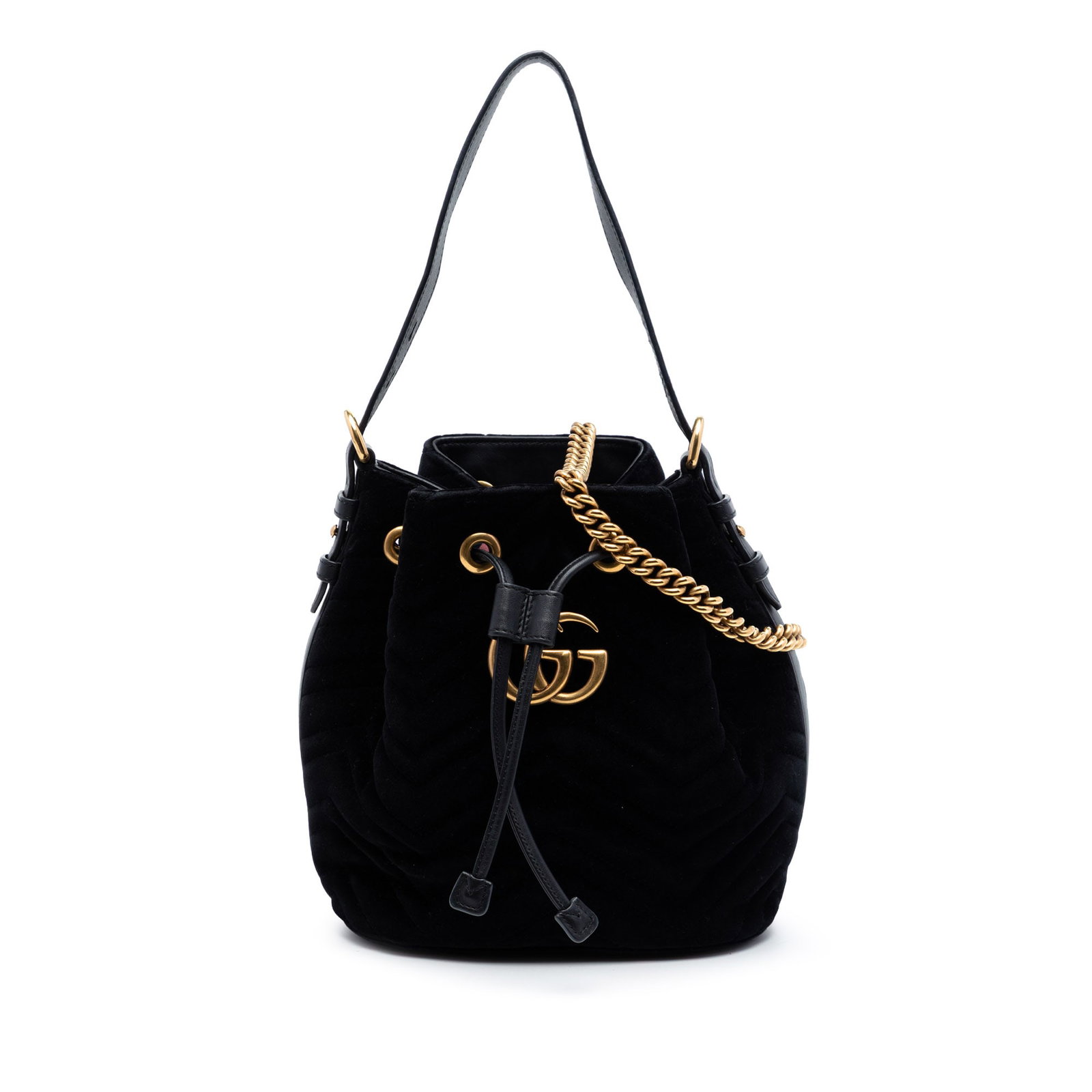 Gucci GG Marmont 2.0 black velvet bucket bag: Gucci GG Marmont 2.0 black velvet bucket bag This Gucci GG Marmont 2.0 Matelasse Velvet Bucket Bag is crafted with a quilted velvet body and finished in black. It features a flat leather handle, a det