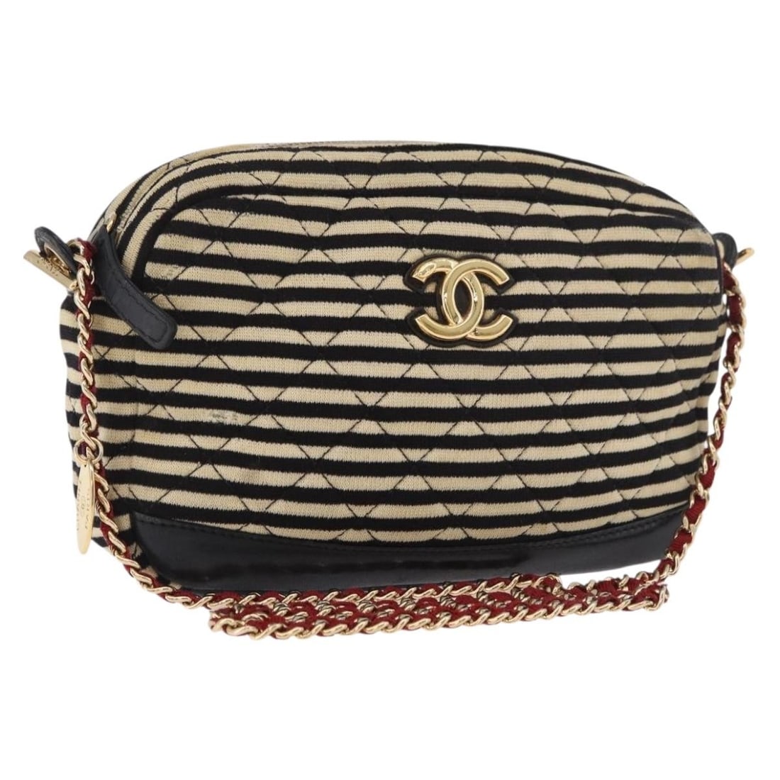 CHANEL Matelasse Canvas Shoulder Bag Beige Gold Chain CC: CHANEL Matelasse Canvas Shoulder Bag Beige Gold Chain CC CHANEL Matelasse chain shoulder bag in beige and gold canvas, made in Italy. This women's shoulder bag is offered as photographed and does not 