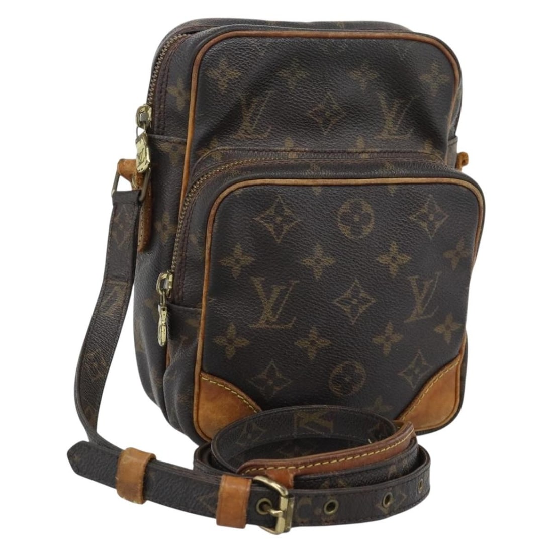 Louis Vuitton M45236 Amazon Monogram Canvas Shoulder Bag: Louis Vuitton M45236 Amazon Monogram Canvas Shoulder Bag Louis Vuitton Amazon shoulder bag in Monogram canvas, made in France. This women's bag includes the shoulder bag only; item box and dust bag ar