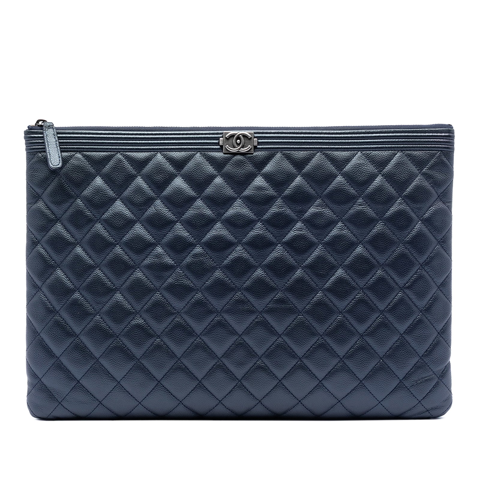 Chanel Boy O Case Large Blue Quilted Caviar Leather Clutch Bag: Chanel Boy O Case Large Blue Quilted Caviar Leather Clutch Bag This Chanel Large Quilted Caviar Boy O Case Clutch features a blue quilted caviar leather body with a top zip closure. The clutch shows s