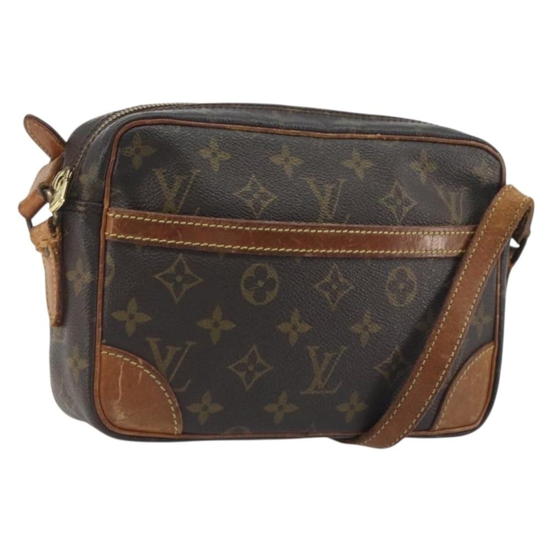 LOUIS VUITTON M51276 Trocadero 23 Monogram Canvas Shoulder Bag: LOUIS VUITTON M51276 Trocadero 23 Monogram Canvas Shoulder Bag Authentic Louis Vuitton Trocadero 23 shoulder bag in Monogram canvas. This women's bag is made in France and includes only the item shown