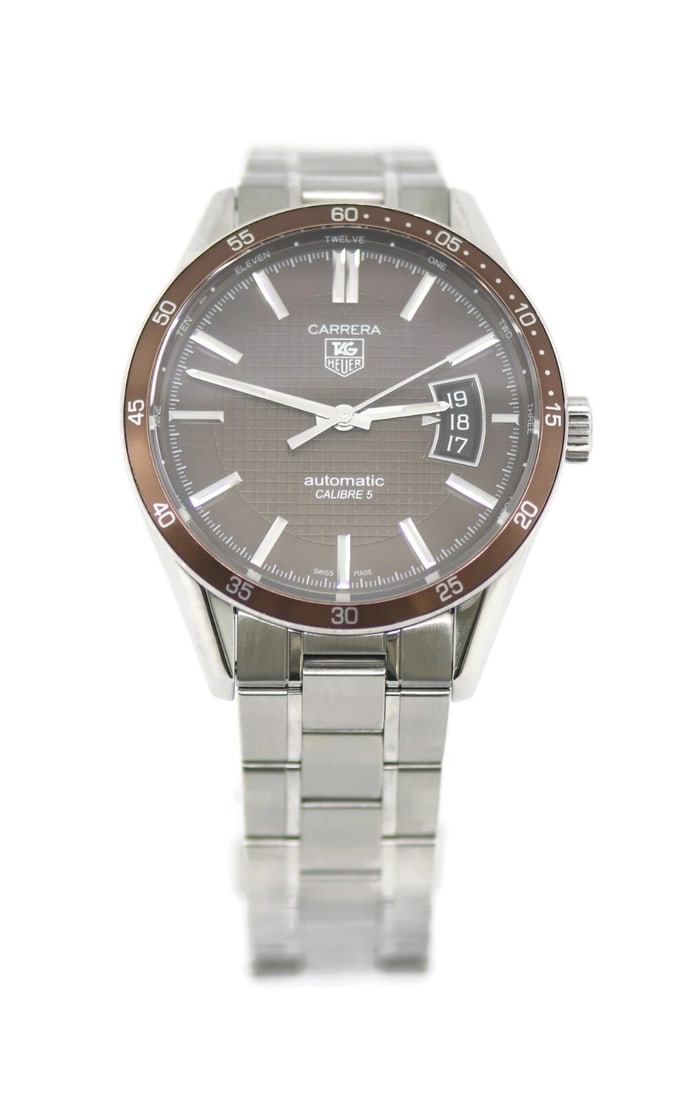 TAG Heuer Carrera WV211N Brown Dial Stainless Steel Automatic Wristwatch with Papers: TAG Heuer Carrera WV211N Brown Dial Stainless Steel Automatic Wristwatch with Papers This TAG Heuer Carrera wristwatch features a stainless steel case and band, complemented by a brown dial and bezel.