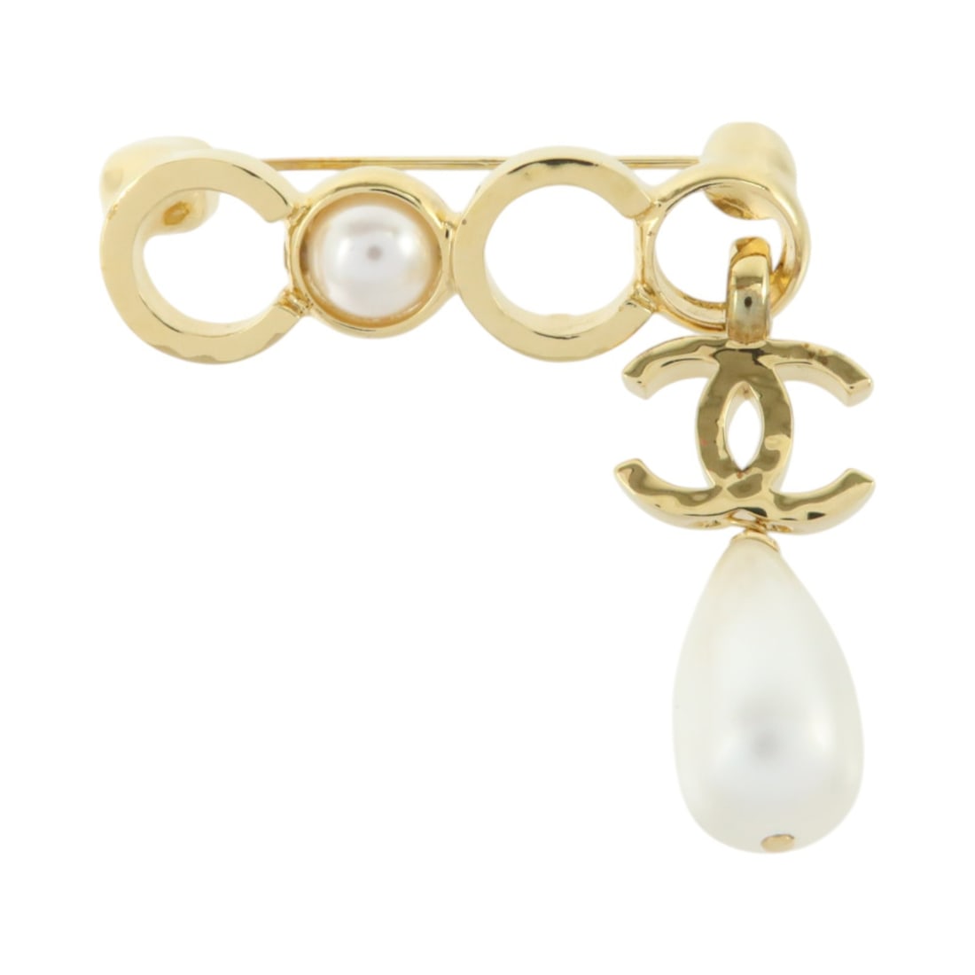 CHANEL 124S CC PVC and Metal Brooch White Gold Tone: CHANEL 124S CC PVC and Metal Brooch White Gold Tone CHANEL CC brooch in white PVC and metal with a gold-tone finish. Made in France, this women's brooch features the iconic CC motif and includes a sto