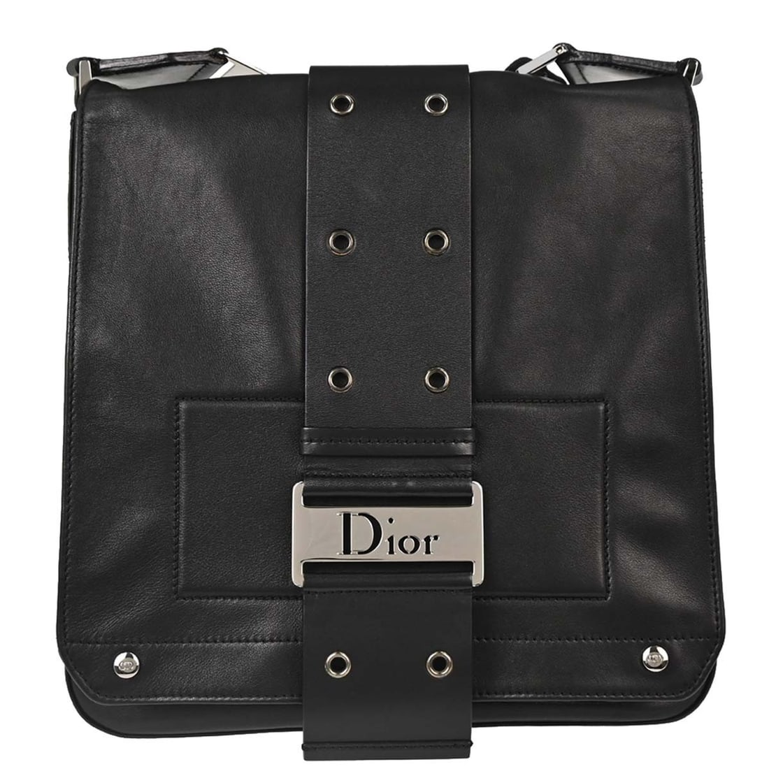 Dior Street Chic black leather shoulder bag medium Italy: Dior Street Chic black leather shoulder bag medium Italy Christian Dior Street Chic shoulder bag in black leather with silver-tone hardware and logo accents. This medium shoulder bag features pockets 