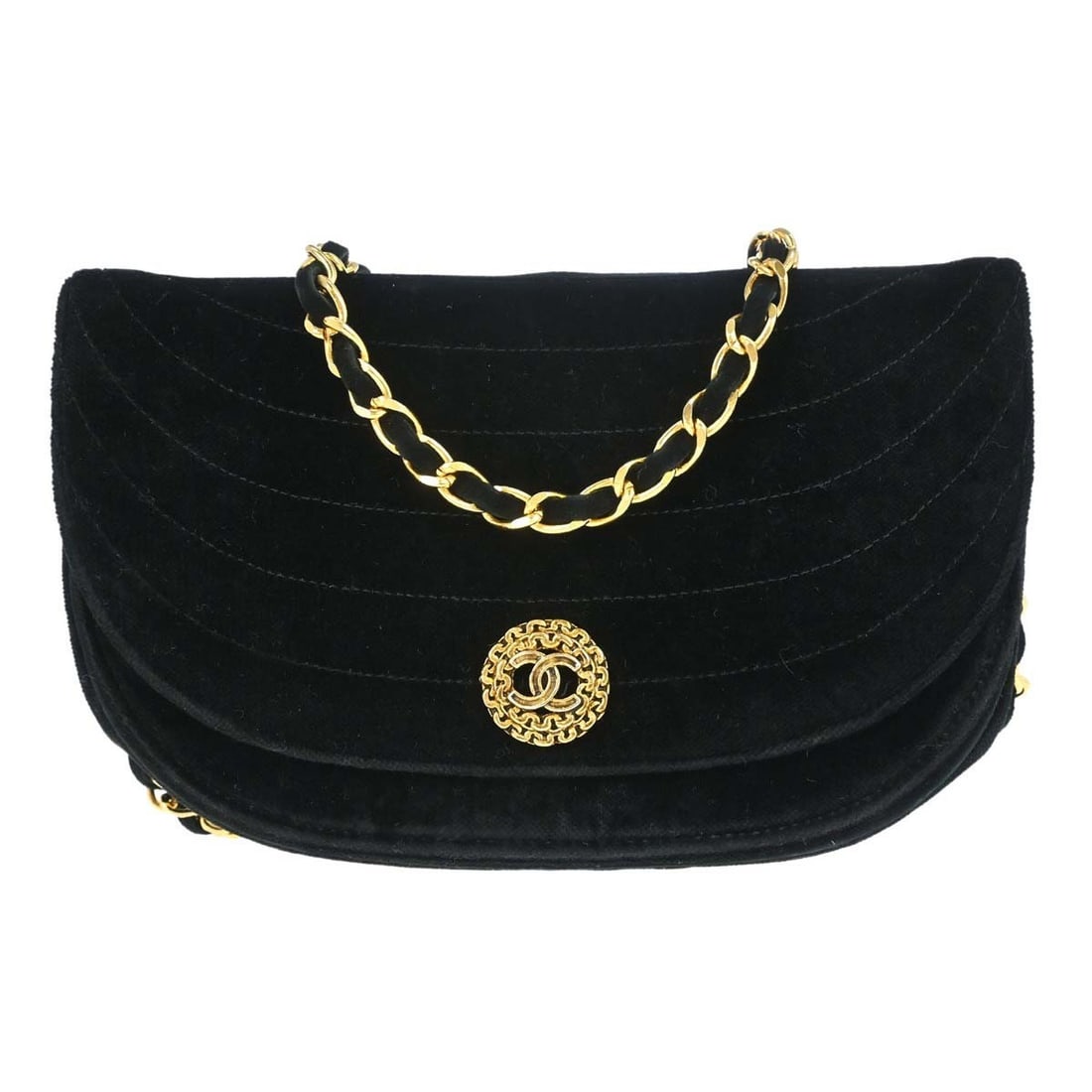 Chanel Vintage Crescent Flap Black Velvet Handbag: Chanel Vintage Crescent Flap Black Velvet Handbag Vintage Chanel Crescent Flap bag in black quilted velvet. This horizontal design is made in France and is presented in good condition with light scuff