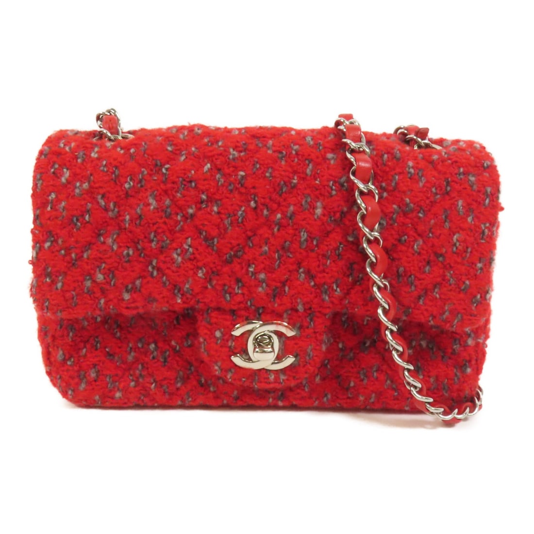CHANEL Mini Classic 20 Tweed Shoulder Bag Red CC SHW: CHANEL Mini Classic 20 Tweed Shoulder Bag Red CC SHW A CHANEL Mini Classic 20 shoulder bag in red tweed with SHW. It is a women's shoulder bag in regular size, presented in very good AB condition. The