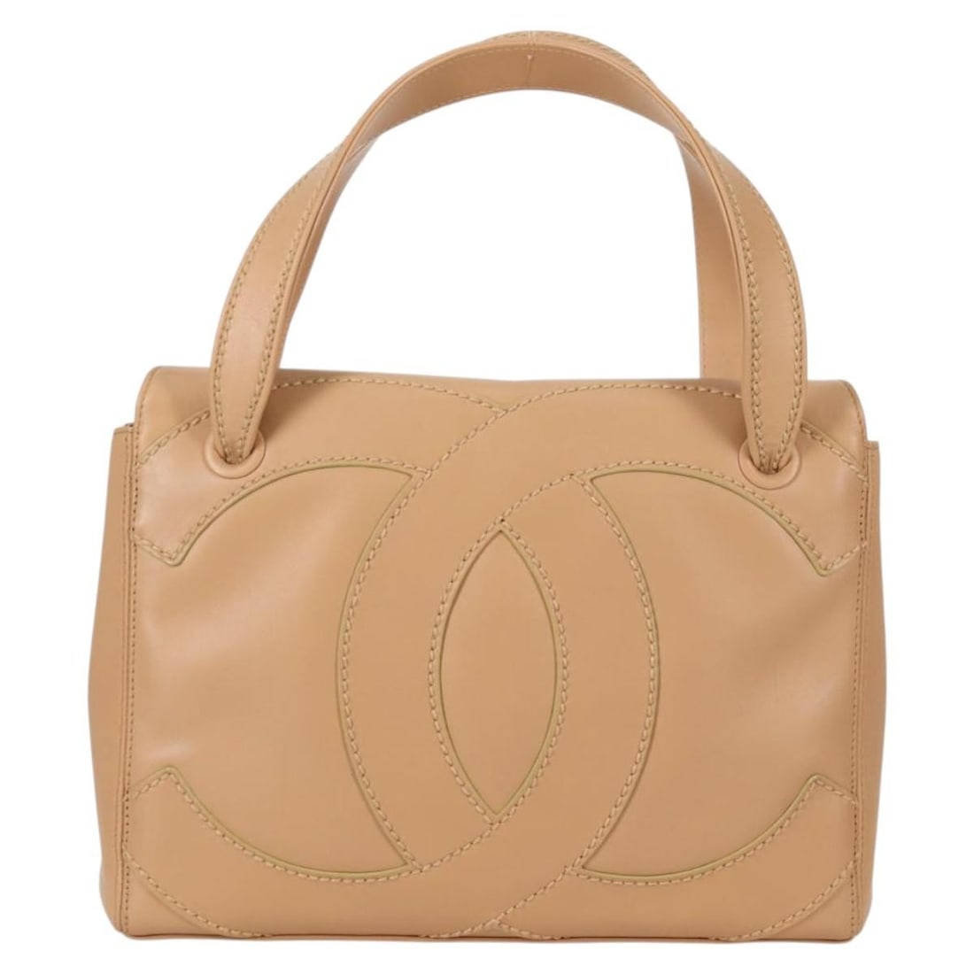 Chanel Lambskin CC Stitch Beige Tote Bag 28cm x 19cm x 9cm: Chanel Lambskin CC Stitch Beige Tote Bag 28cm x 19cm x 9cm This Chanel CC Stitch Tote in beige lambskin leather is designed for women. It features a compact shape with dimensions of 28cm x 19cm x 9cm.