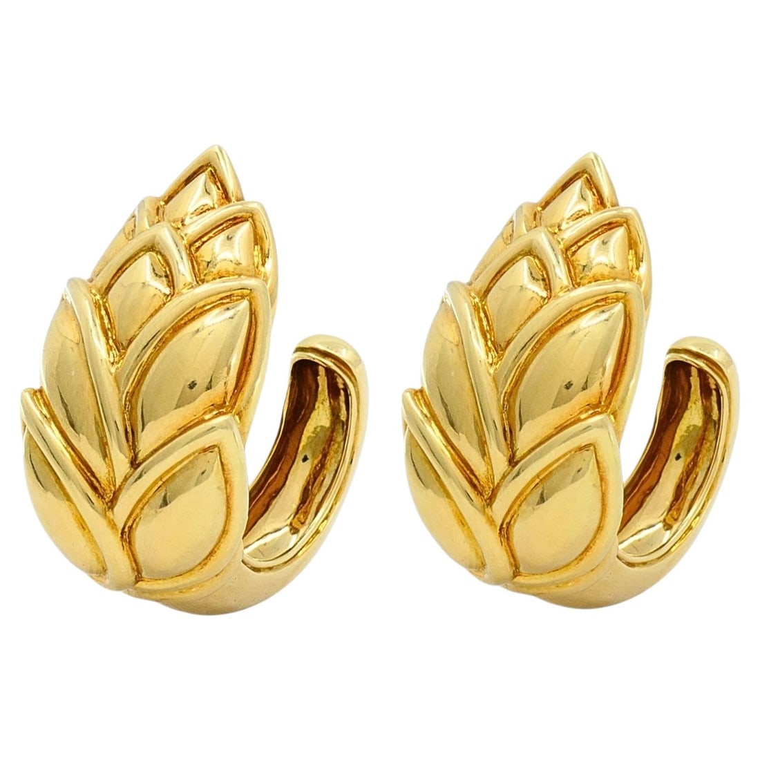 Rene Boivin 1970s 18k Gold Hoop Earrings with Foliate Design: Rene Boivin 1970s 18k Gold Hoop Earrings with Foliate Design Vintage Rene Boivin hoop earrings in 18k gold, featuring a sculpted foliate design with overlapping leaf-like elements and rounded, dimensi