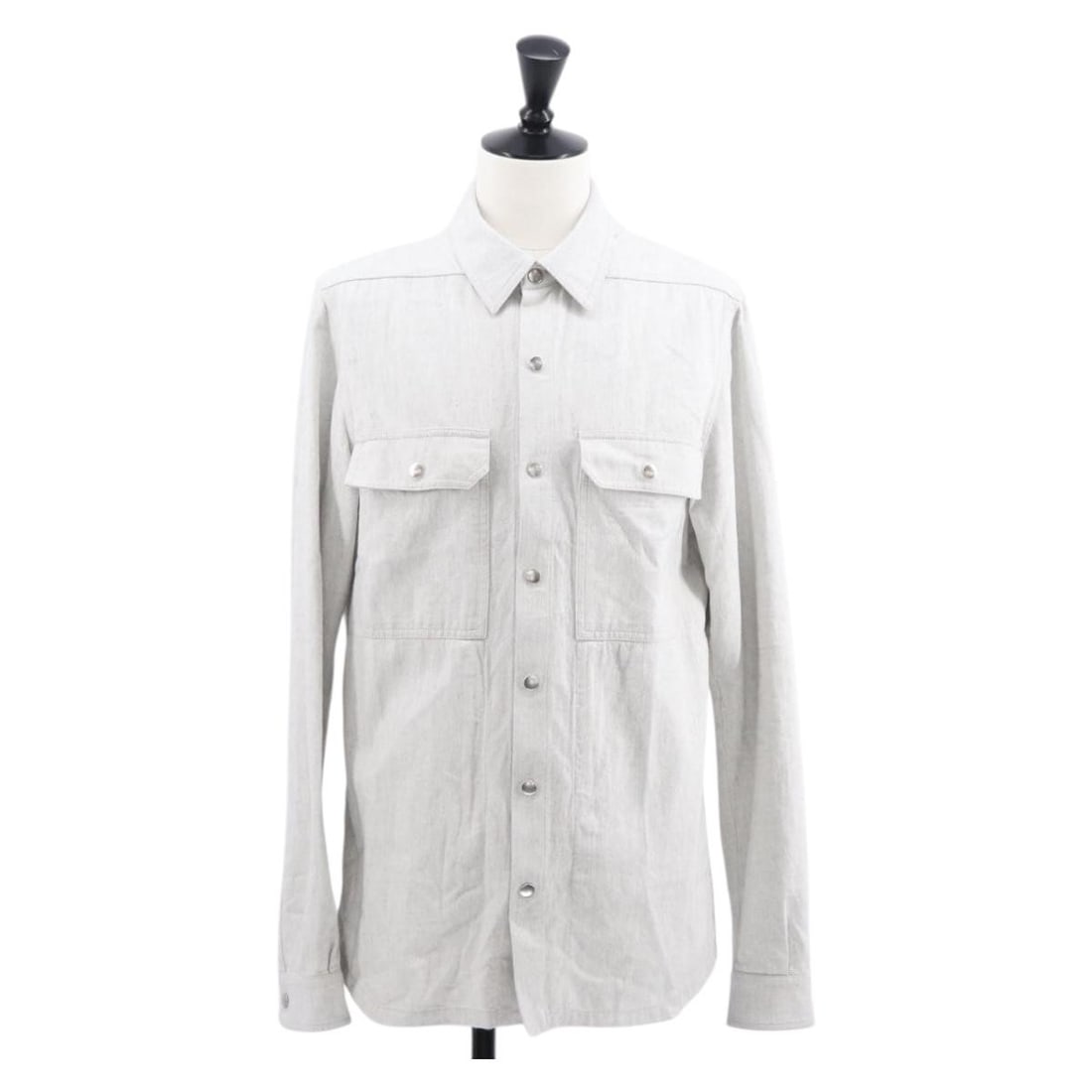 Rick Owens SS 25 Gray Cotton Womens Shirt Size 41 Italy: Rick Owens SS 25 Gray Cotton Womens Shirt Size 41 Italy Rick Owens shirt in gray cotton, designed for women and made in Italy. The piece is sized 41 and features a shirt style with the measurements pr
