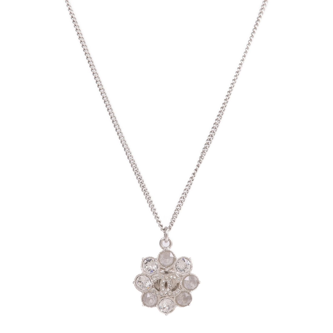 CHANEL CC Logo Necklace Silver Tone Metal France: CHANEL CC Logo Necklace Silver Tone Metal France CHANEL CC necklace in silver metal, designed for women and presented in very good AB condition. It features the CC motif and comes with a storage box. 