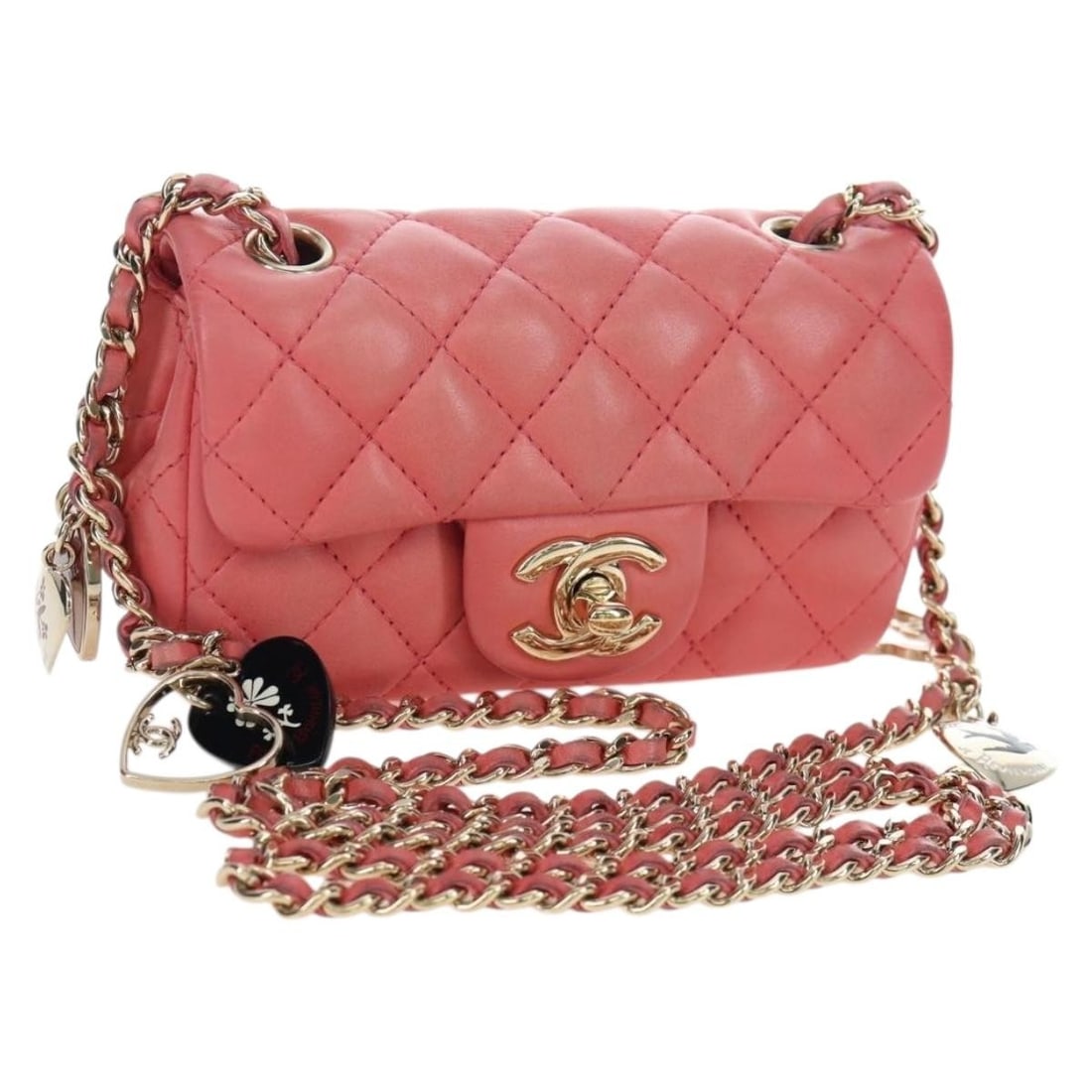 CHANEL Mini Matelasse Lamb Skin Shoulder Bag Pink CC Chain: CHANEL Mini Matelasse Lamb Skin Shoulder Bag Pink CC Chain Chanel Mini Matelasse 14 Valentine chain shoulder bag in pink lamb skin. This women's bag includes a dust bag and is made in Italy. Condition
