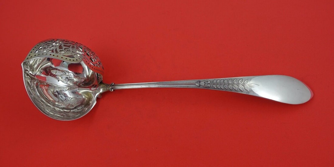 Gorham Palm Sterling Silver Oyster Ladle with Hood 11.5 Inches: Gorham Palm Sterling Silver Oyster Ladle with Hood 11.5 Inches This exquisite Palm by Gorham oyster ladle features a beautifully designed hood, measuring 11 1/2 inches in length. Crafted from sterling