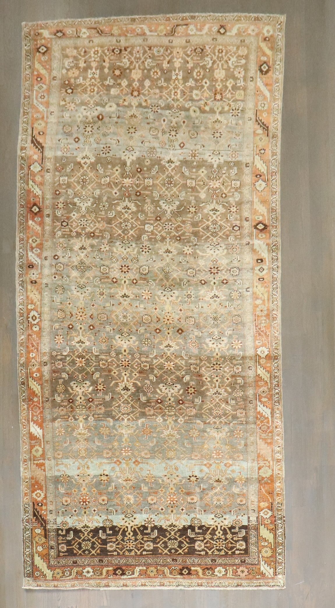 4' 8" x 10' 7" Persian Bidjar Gallery Rug Early 20th Century (1 of 7)