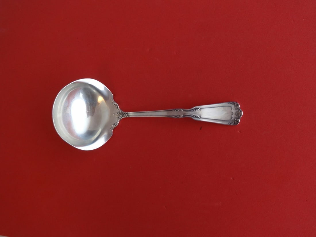 Reed and Barton Chambord Sterling Silver Gravy Ladle 6 3/4 Inch (1 of 1)