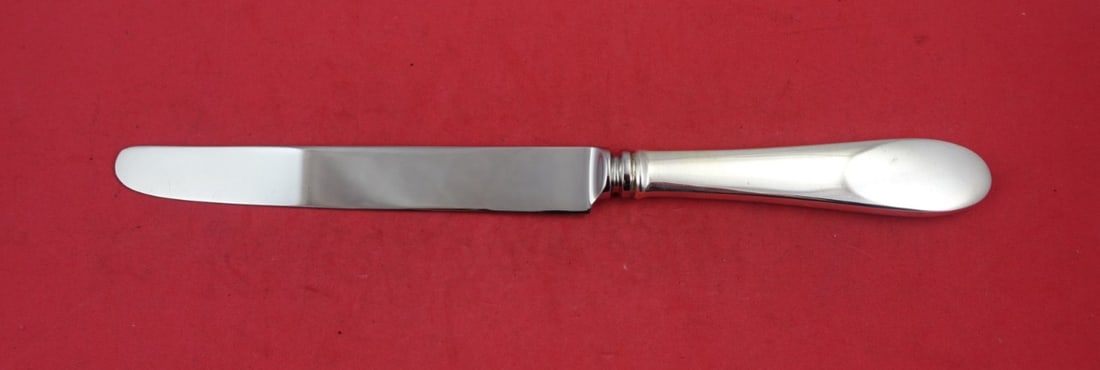 Tiffany & Co Salem Sterling Silver Dinner Knife 10 1/4 Inch: Tiffany & Co Salem Sterling Silver Dinner Knife 10 1/4 Inch Experience elegance with the Salem dinner knife by Tiffany & Co., crafted from high-quality sterling silver. This exquisite piece features a