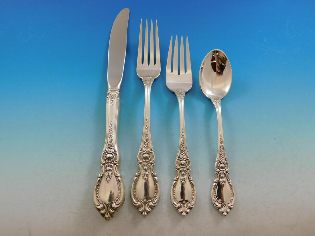 Towle Charlemagne Sterling Silver 4-Piece Place Setting Vintage: Towle Charlemagne Sterling Silver 4-Piece Place Setting Vintage Elevate your dining experience with this vintage 4-piece regular size place setting from Towle, featuring the elegant Charlemagne patter