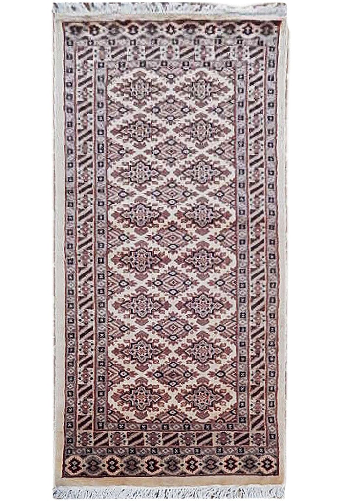 Ivory Jaldar Bokhara Area Rug 2'3" x 4'10" Hand-Knotted Wool: Ivory Jaldar Bokhara Area Rug 2'3" x 4'10" Hand-Knotted Wool Free continental US Shipping Transform your living space with this exquisite 2' 3" x 4' 10" Ivory Jaldar Bokhara Rug. Hand-knotted from pre