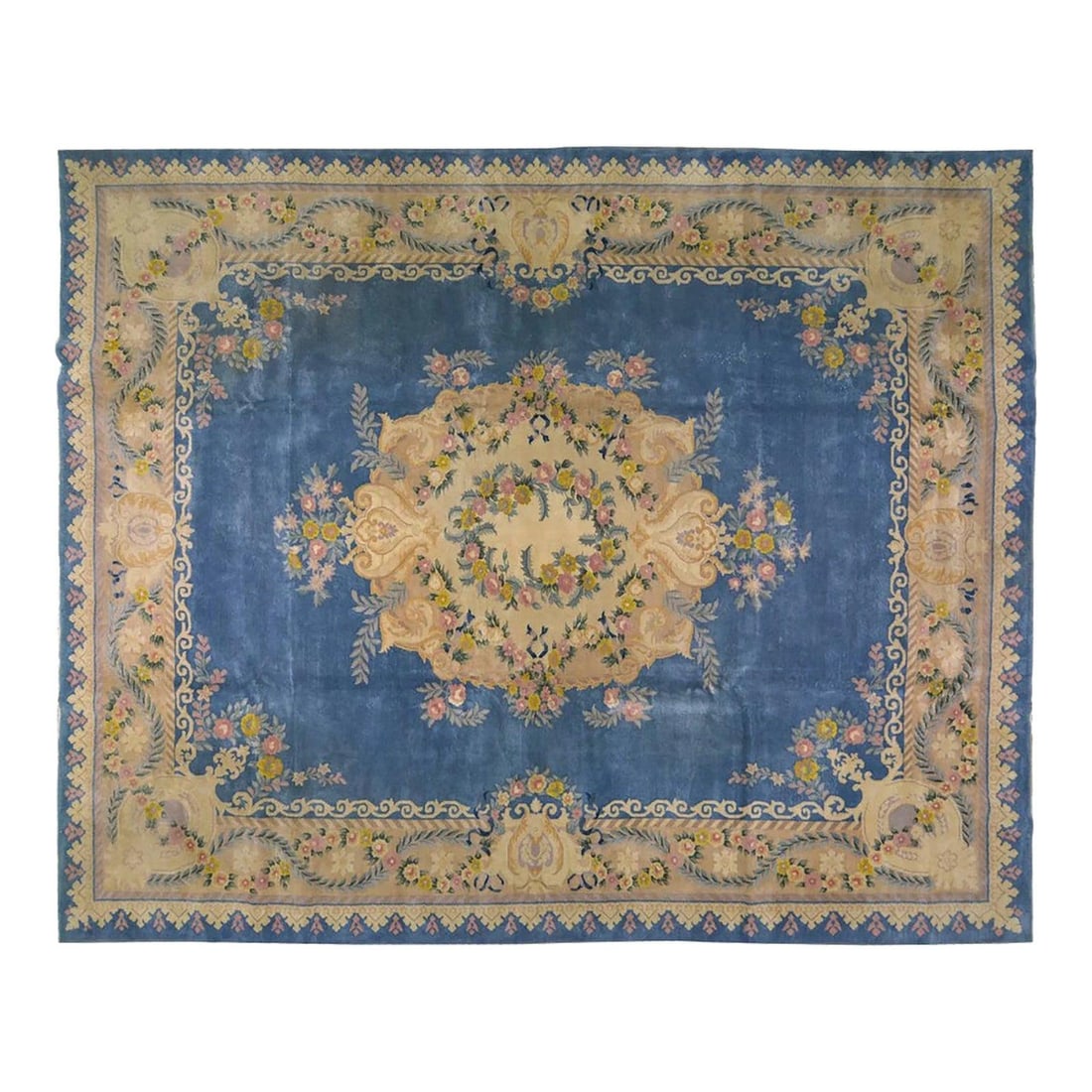 11'9" x 14'8" Hand-Knotted Wool Art Deco Chinese Area Rug: 11'9" x 14'8" Hand-Knotted Wool Art Deco Chinese Area Rug This vintage Chinese Art Deco rug is hand-knotted from wool using traditional techniques, blending classic craftsmanship with a modern design 