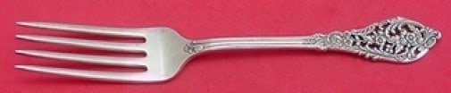 Dominick & Haff Trianon Pierced Sterling Silver Dinner Fork 7 7/8: Dominick & Haff Trianon Pierced Sterling Silver Dinner Fork 7 7/8 This exquisite Trianon Pierced dinner fork, crafted by Dominick & Haff, is a stunning addition to any table setting. Made from high-qu