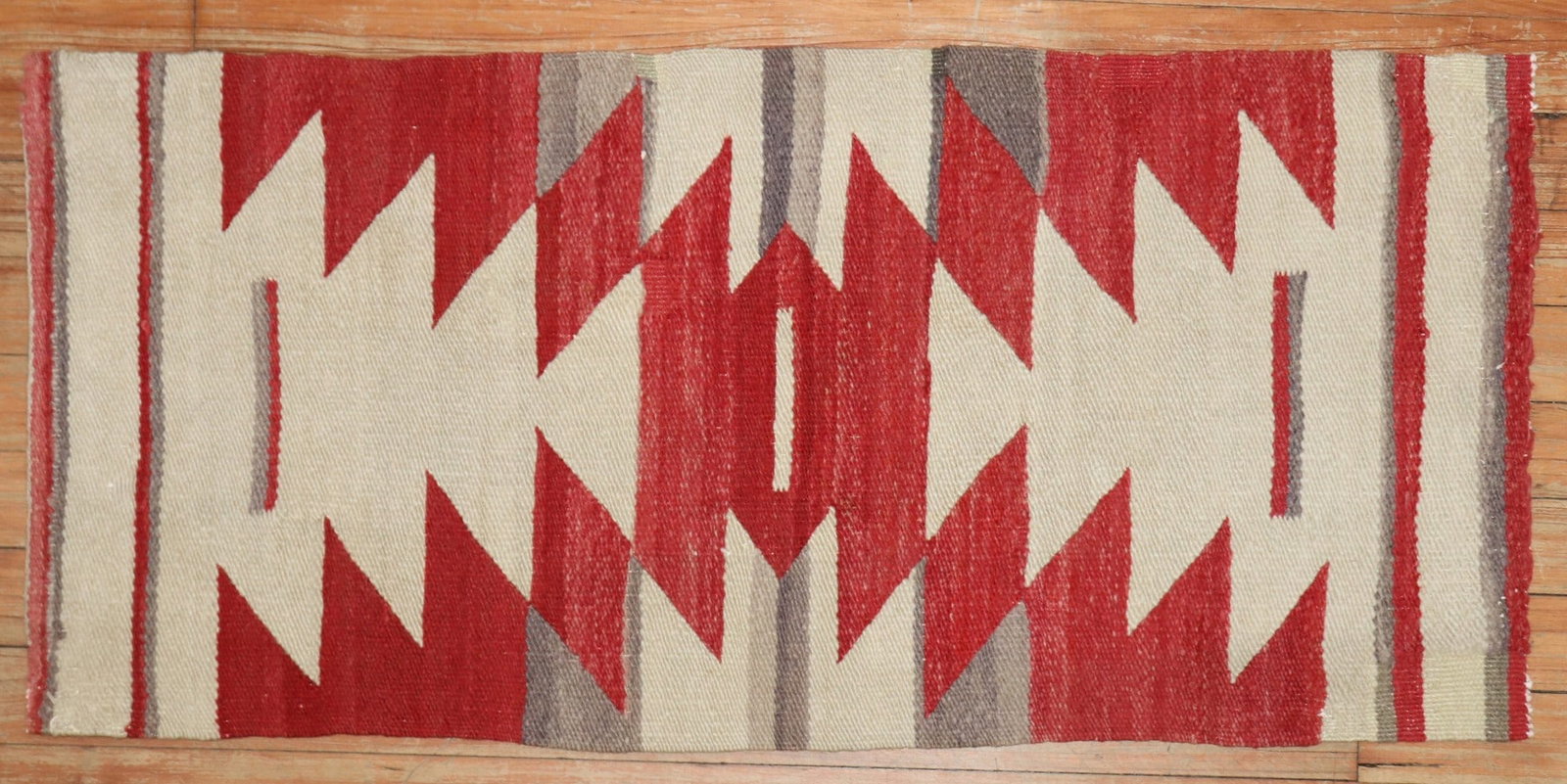 1' 4" x 3' 1" Small Navajo Rug Blanket (1 of 4)