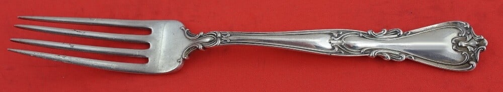 Watson Victoria New Sterling Silver Dinner Fork 7.75 inches: Watson Victoria New Sterling Silver Dinner Fork 7.75 inches This exquisite dinner fork, part of the Victoria New pattern by Watson, showcases the elegance of sterling silver craftsmanship. Measuring 7